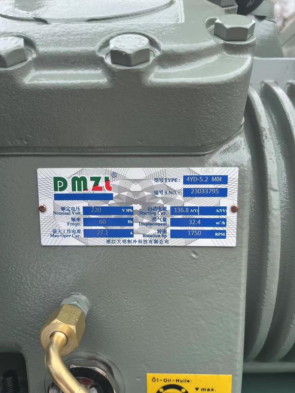 Unidade de condensação resfriada a água de 5 HP com condensador de água do mar de concha e tubo para sala fria 220V 3PH 60HZ